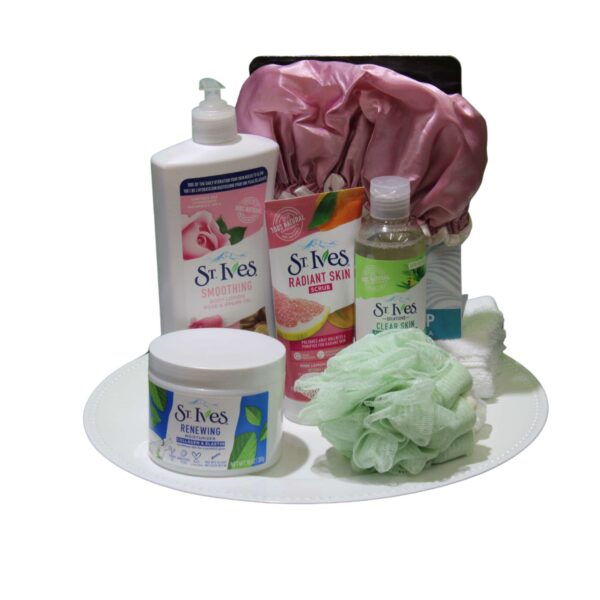 St Ives Gift Set for Women