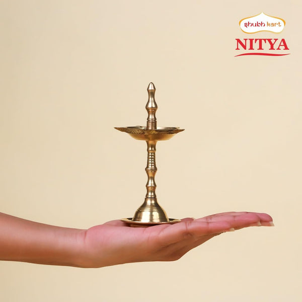 Shubhkart Brass Kerala Samai 5 Inch – Sacred Oil Lamp for Puja, Aarti, Mandir Rituals & Daily Worship | Traditional Deepam for Home Temple, Festive Ceremonies, Gifting & Spiritual Décor (Small)