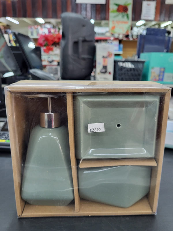 Green Soap Dispenser, Soap Dish and Toothbrush holder set