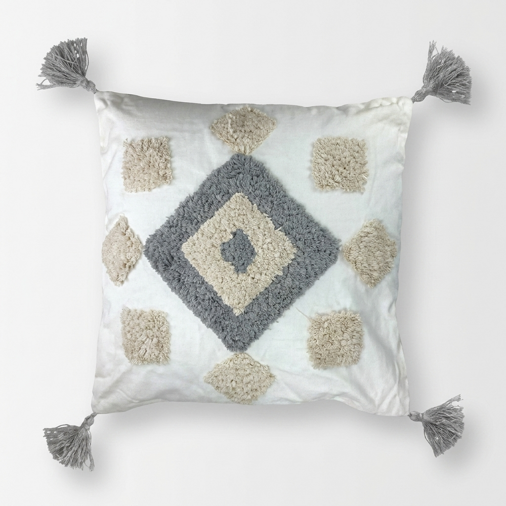 Cushion Toskana Collection w/Geometric Designs 17.5x17.5"