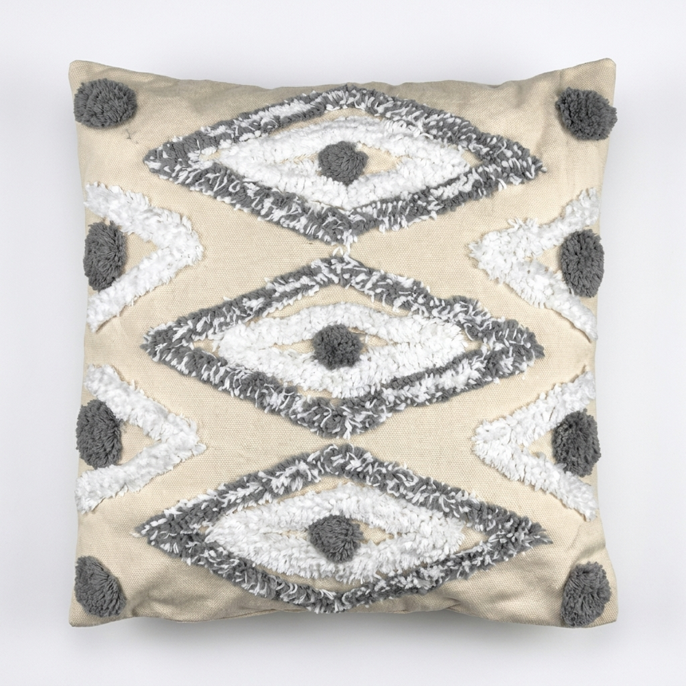 Cushion Toskana Collection w/Diamond and Circular Design 17.5x17.5"